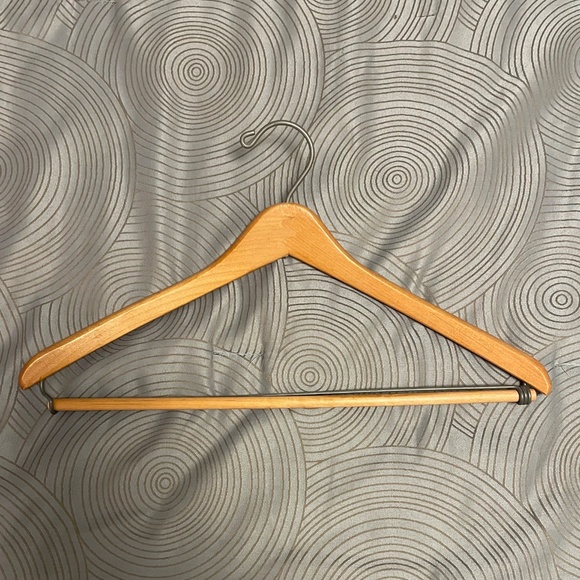 Three Vintage Suit Hangers - Picture 2 of 4